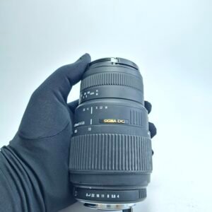 Sigma 70-300mm f/4-5.6 DG Telephoto Zoom Lens for Pentax K Mount Made in Japan